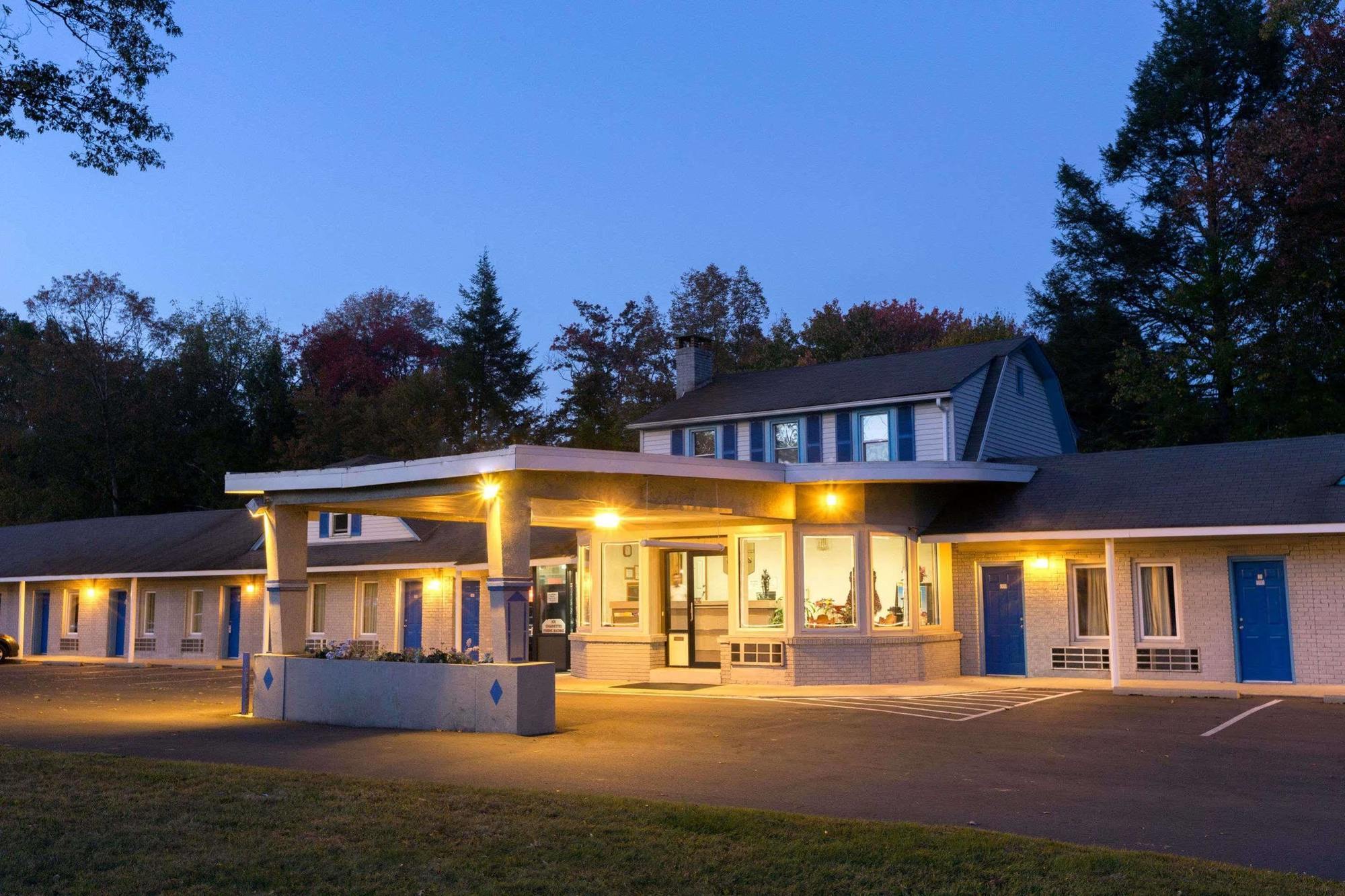 Night Lodge Bartonsville Zewnętrze zdjęcie